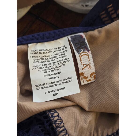 BECCA® by Rebecca Virtue Color Play Crochet Plunge One Piece Swimsuit, Small NWT - Picture 6 of 7